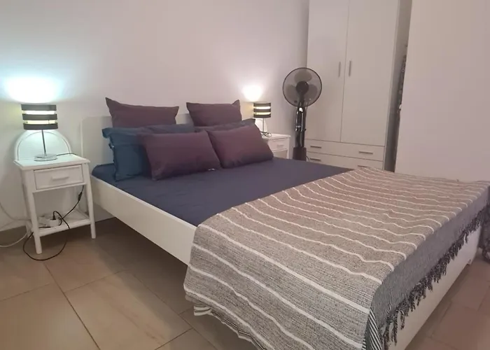 Colina Sea View - Pool & Wifi , Cristianos Daire *