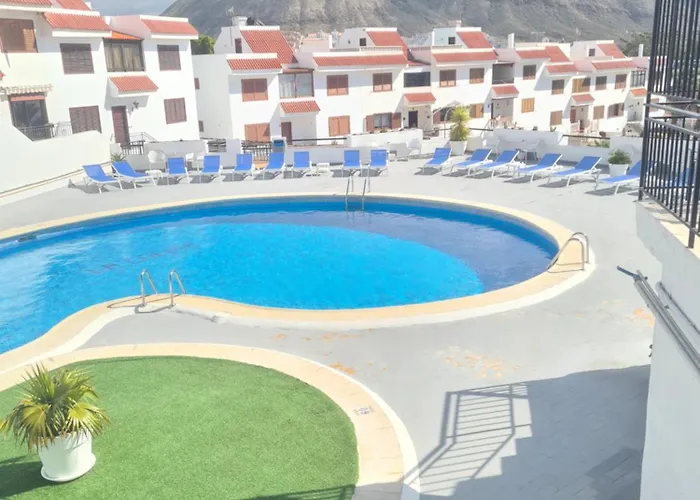 Colina Sea View - Pool & Wifi , Cristianos شقة *