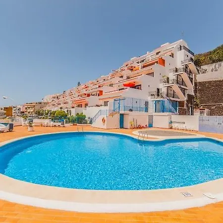 アパート Colina Apartment Sea View - Pool & Wifi , Los Cristianos ロスクリスティアーノス