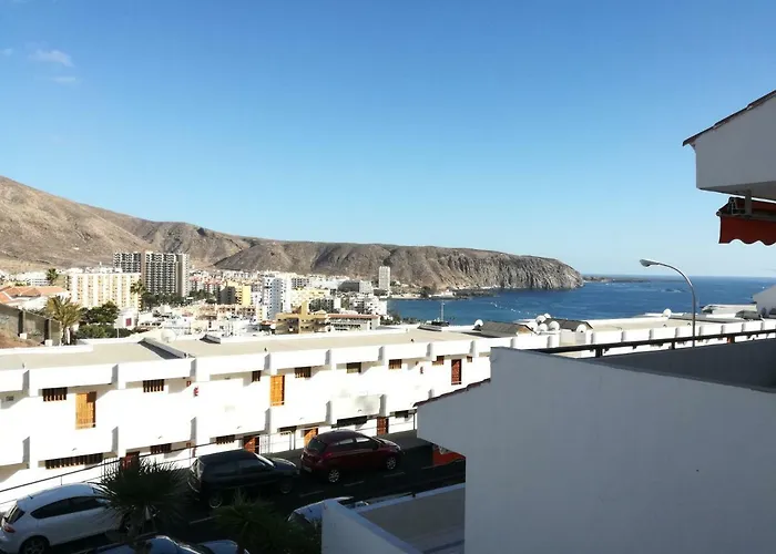 Colina Sea View - Pool & Wifi , Cristianos לוס כריסטיאנוס